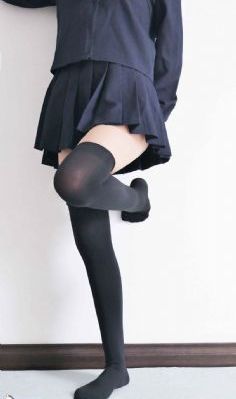 欧美男装衣服微信代理_日韩资源完整版BD高清中字