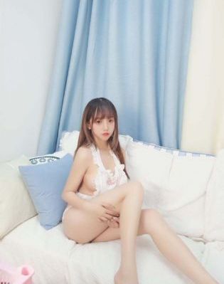 亚洲欧美无码校园制服_4K免费在线观看