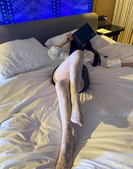 ins复古欧美风头像男_超清神马影院手机在线