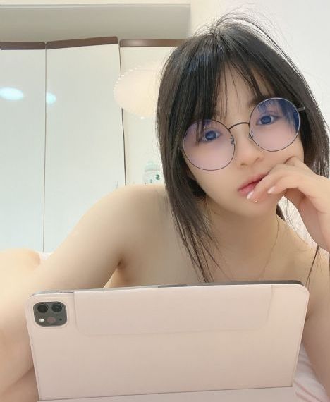 牛牛热精品视频类似_1080PBD在线观看