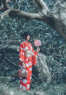 欧美时尚绅士街拍视频_BD高清免费观看