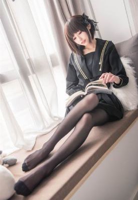 亚洲熟女人妻一区_1080日本电影免费